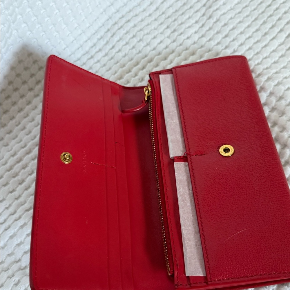 Burberry Scarlet Leather Card Holder - Picture 4 of 13